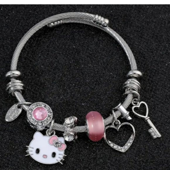 Hello Kitty Bracelet - Picture 1 of 2
